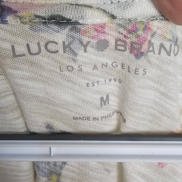 Lucky Brand White Floral V-Neck Blouse – Short Sleeve Casual Top, Women's Size M - Picture 6 of 6